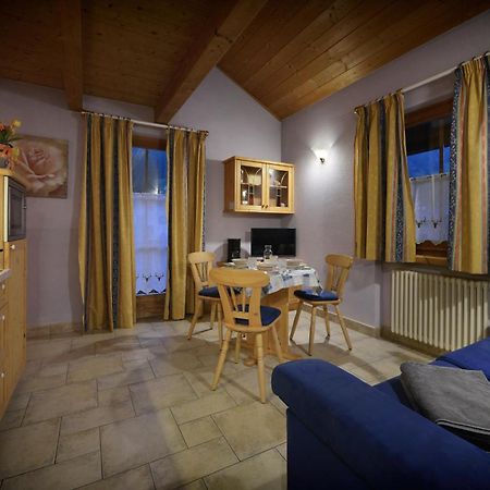 Residence Le Cascate Livigno Bagian luar foto