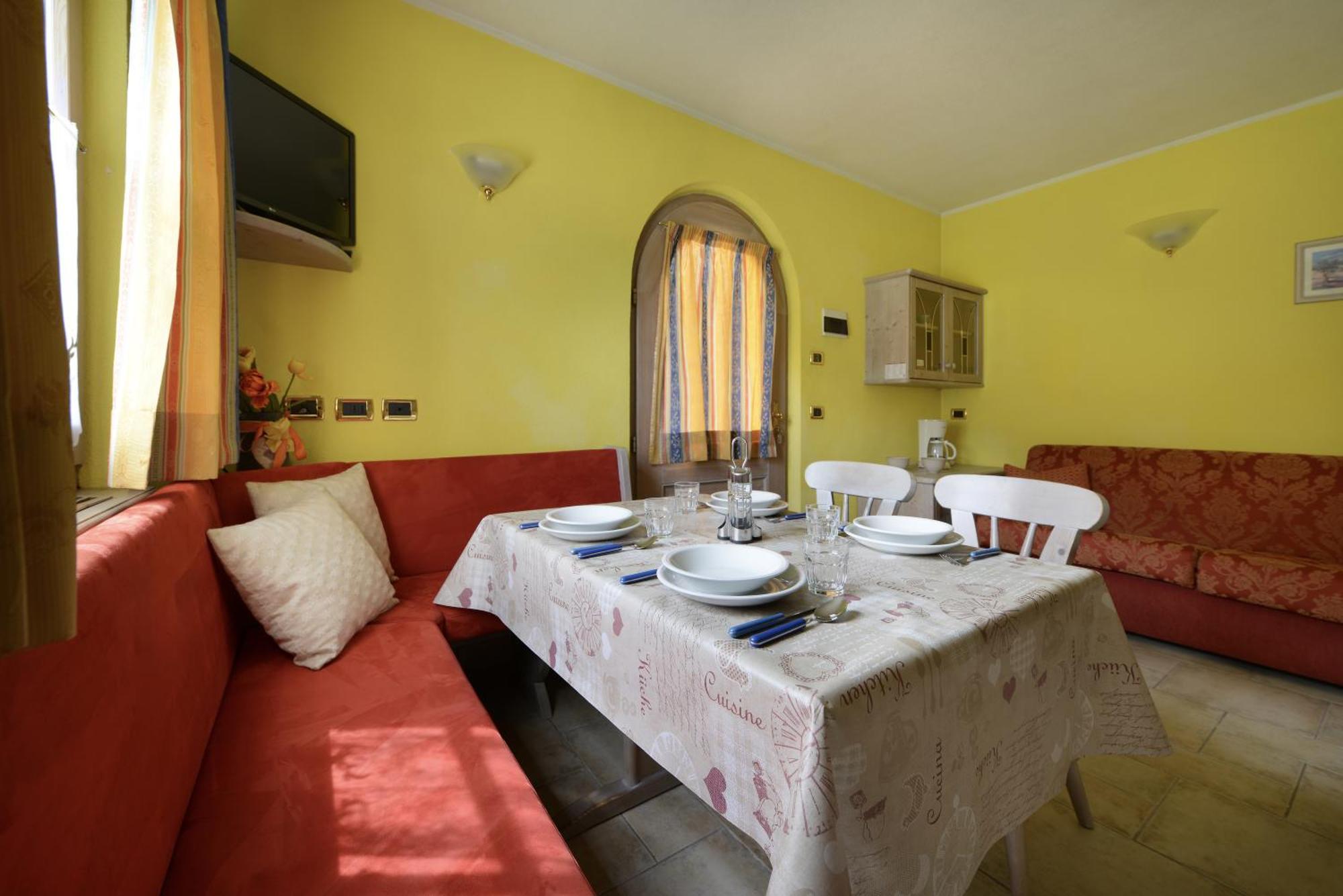Residence Le Cascate Livigno Bagian luar foto