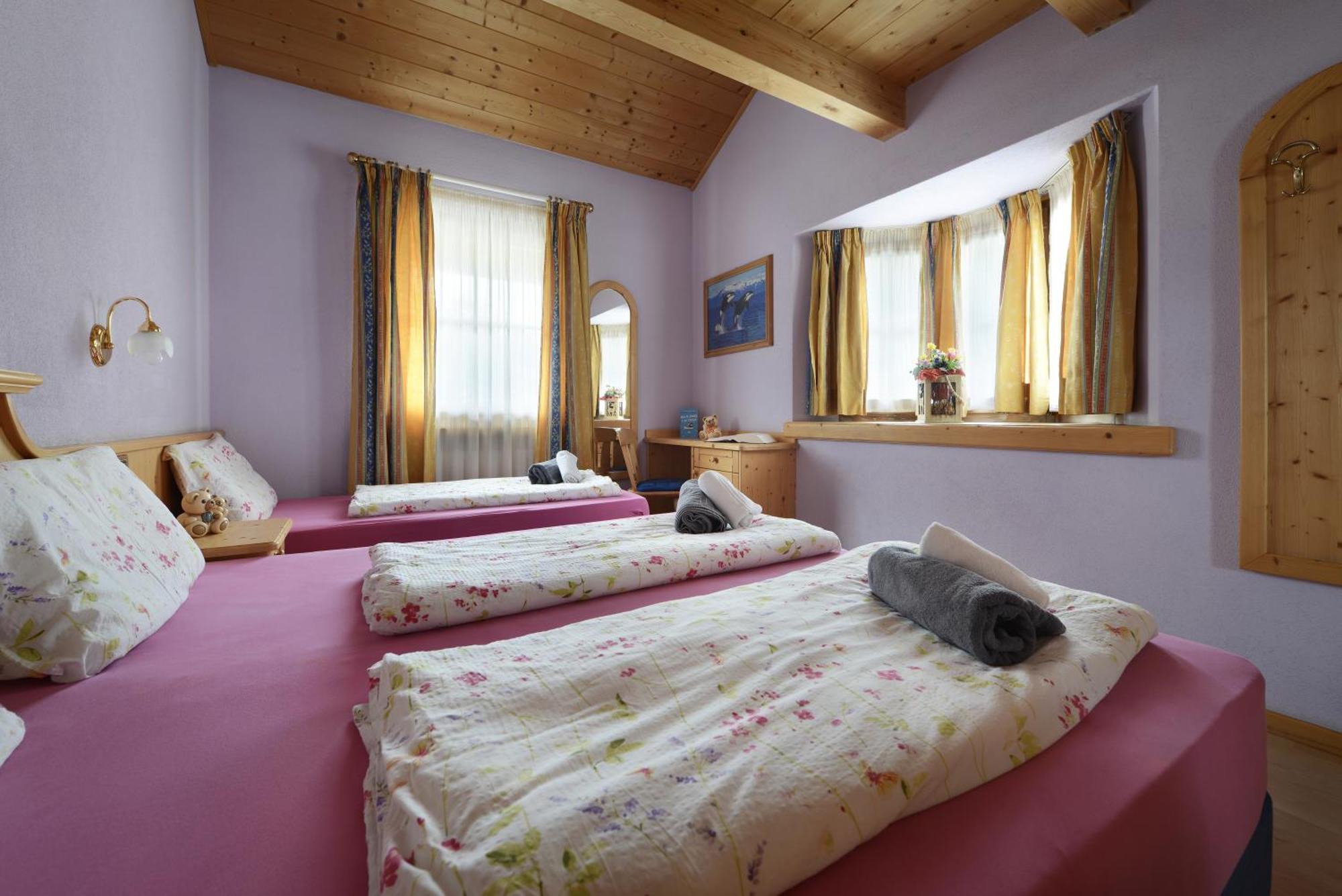 Residence Le Cascate Livigno Bagian luar foto