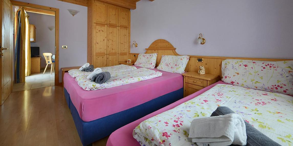 Residence Le Cascate Livigno Bagian luar foto