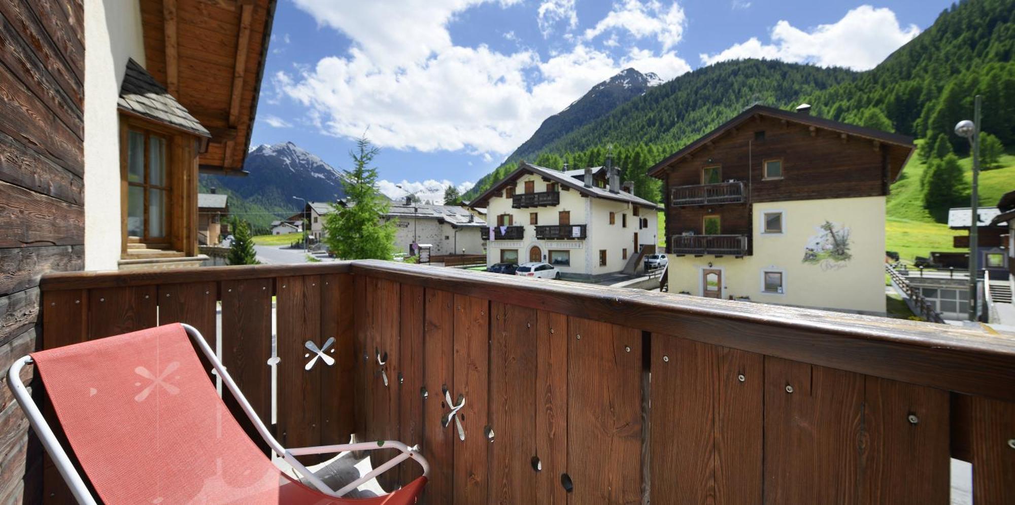 Residence Le Cascate Livigno Bagian luar foto